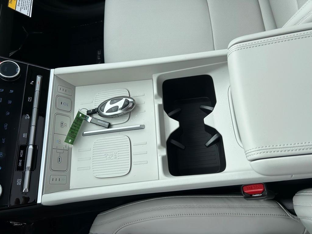 new 2025 Hyundai SANTA FE HEV car, priced at $50,335