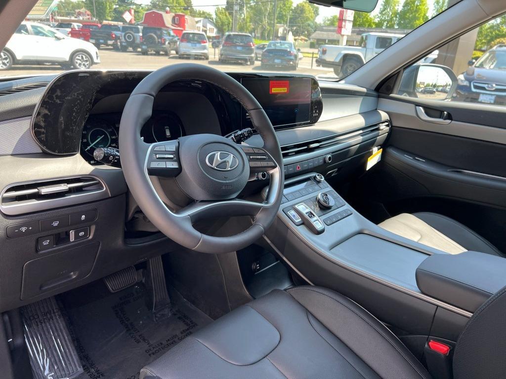 new 2025 Hyundai Palisade car, priced at $47,890