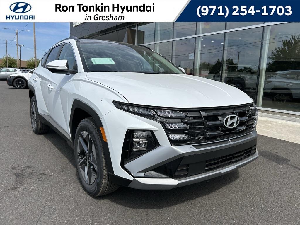 new 2025 Hyundai TUCSON Hybrid car, priced at $39,590