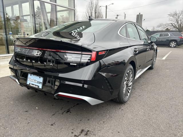 new 2025 Hyundai Sonata Hybrid car, priced at $39,150