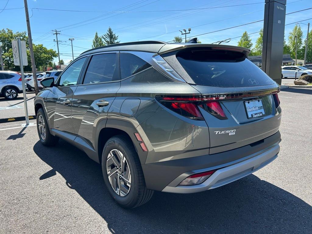 new 2025 Hyundai TUCSON Hybrid car, priced at $34,225