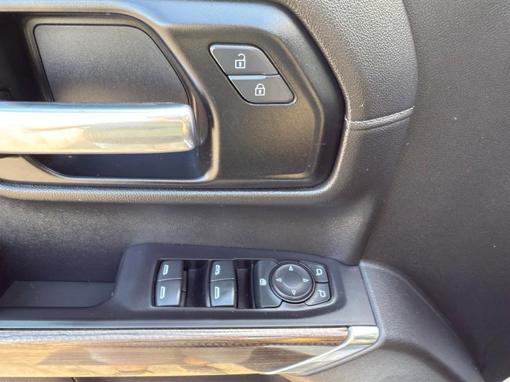 used 2021 Chevrolet Silverado 1500 car, priced at $38,980