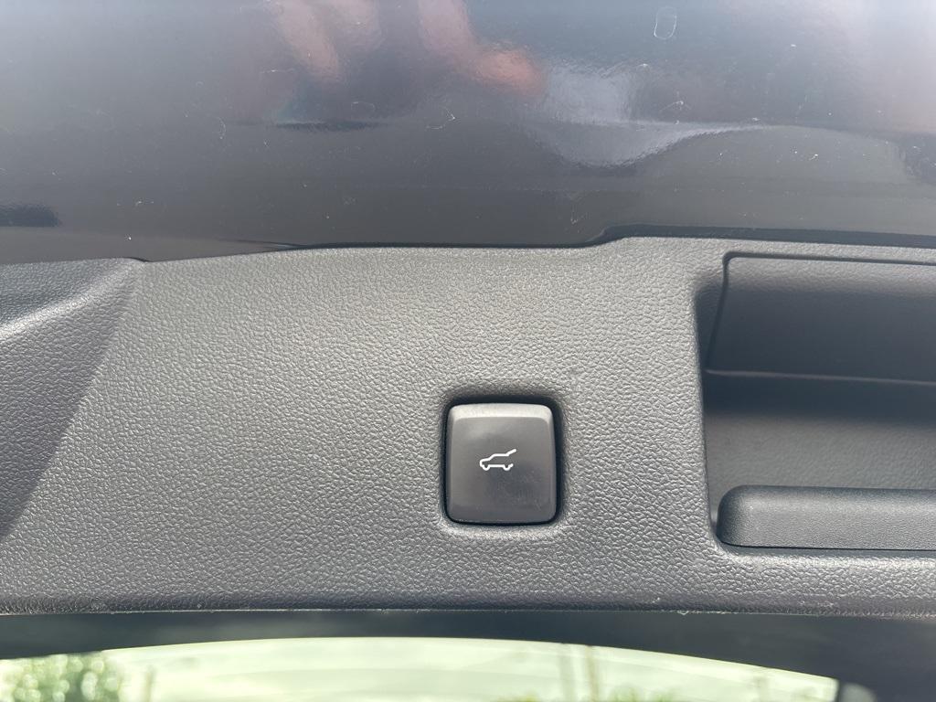 used 2020 Ford Escape car, priced at $19,495
