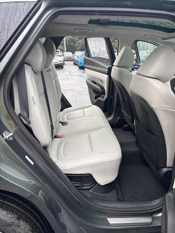new 2025 Hyundai TUCSON Hybrid car, priced at $42,489