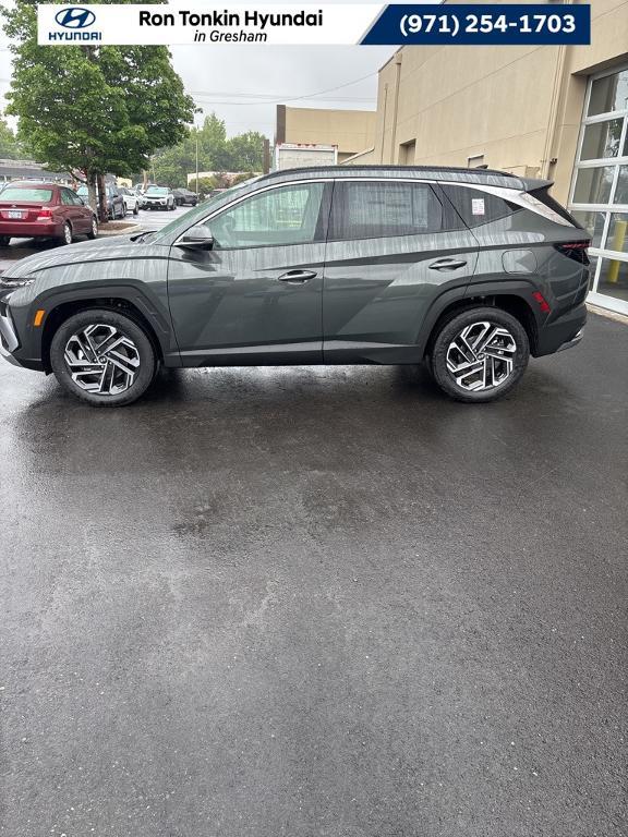 new 2025 Hyundai TUCSON Hybrid car, priced at $42,489