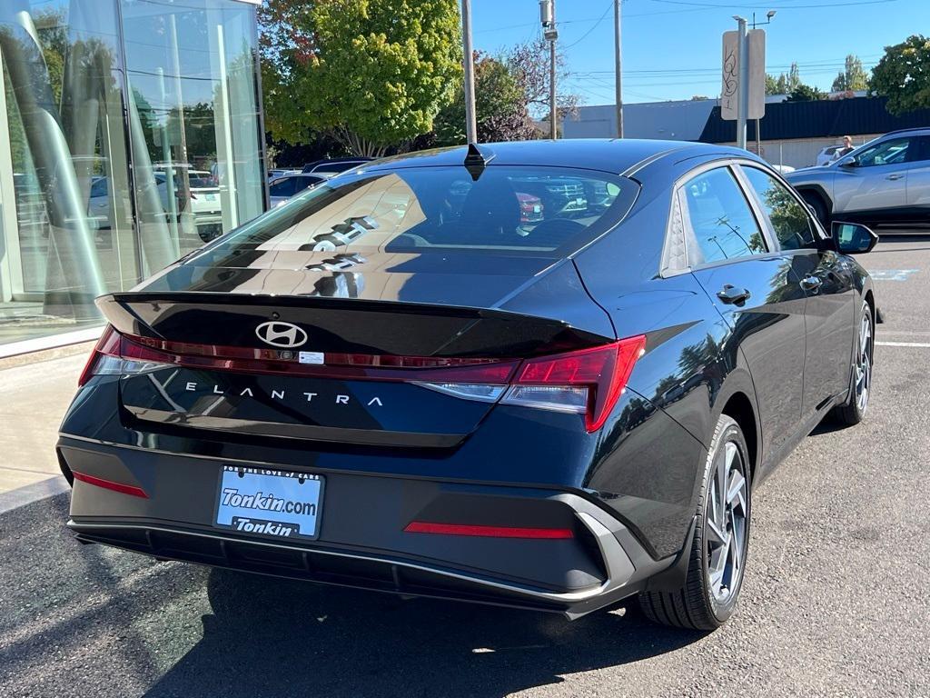 used 2025 Hyundai Elantra car, priced at $21,095