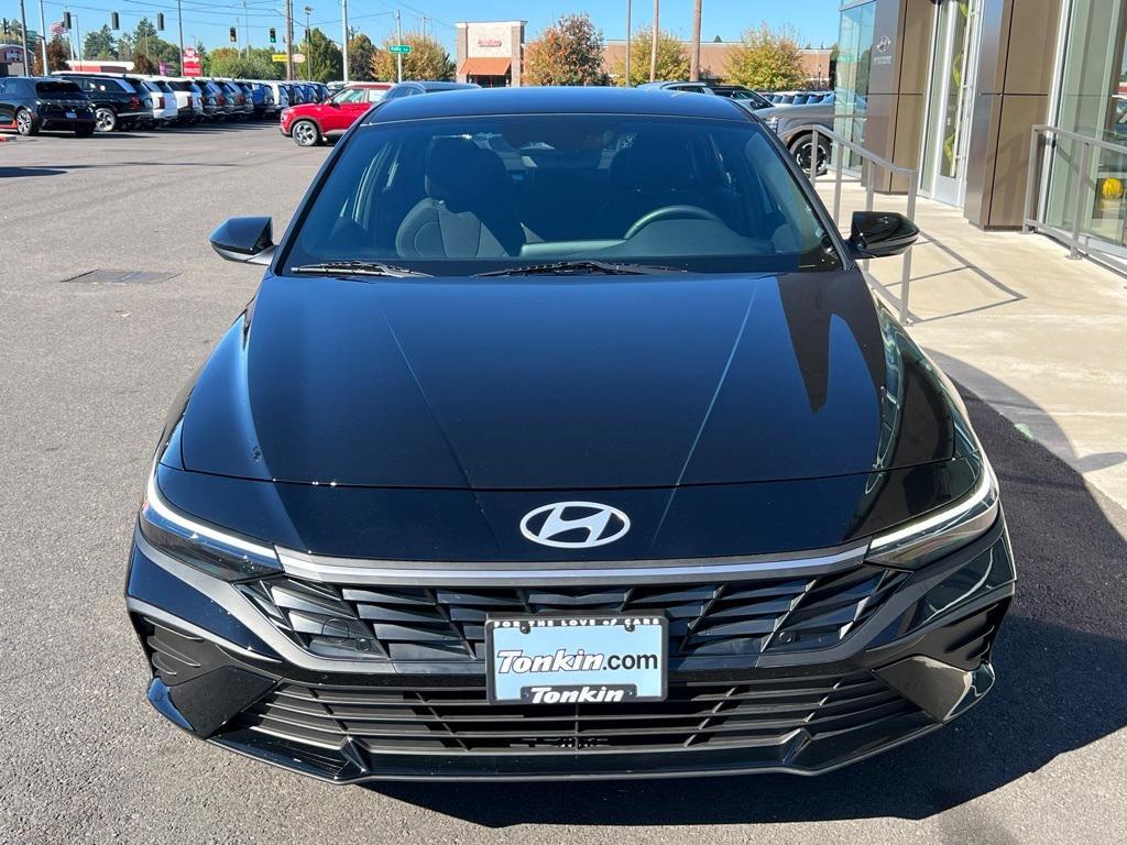 used 2025 Hyundai Elantra car, priced at $21,095