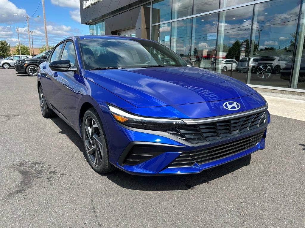 new 2025 Hyundai Elantra car, priced at $24,450