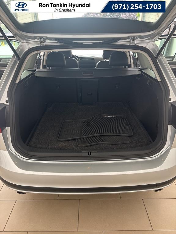 used 2017 Volkswagen Golf Alltrack car, priced at $17,890