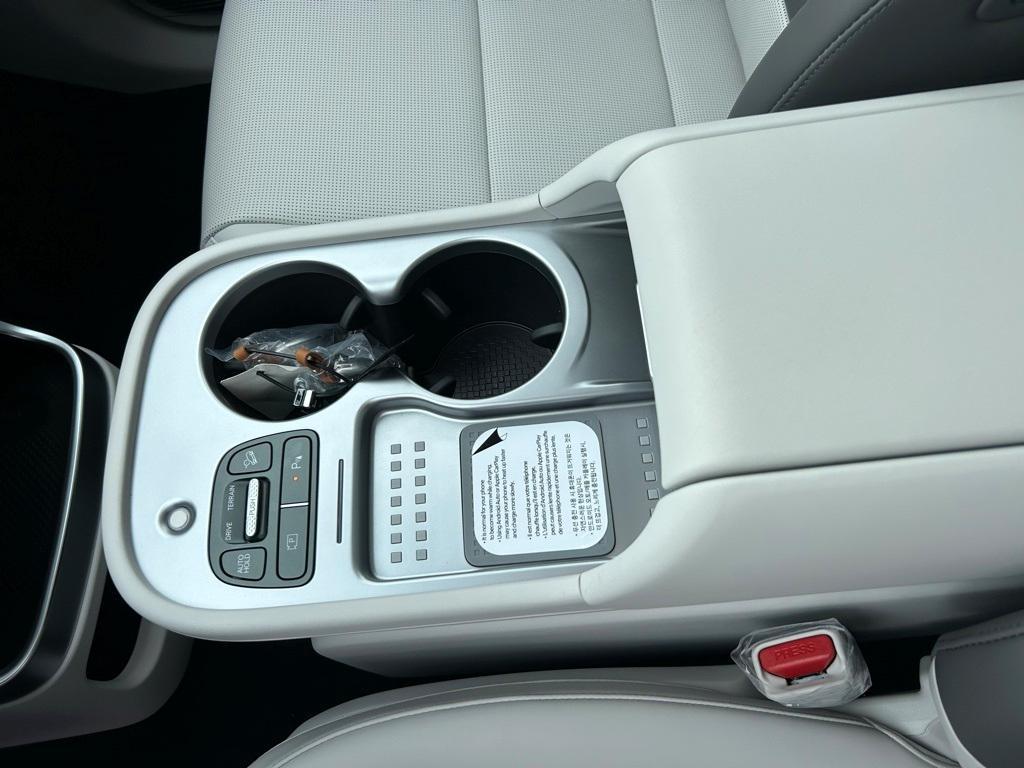 new 2026 Hyundai IONIQ 9 car, priced at $72,850
