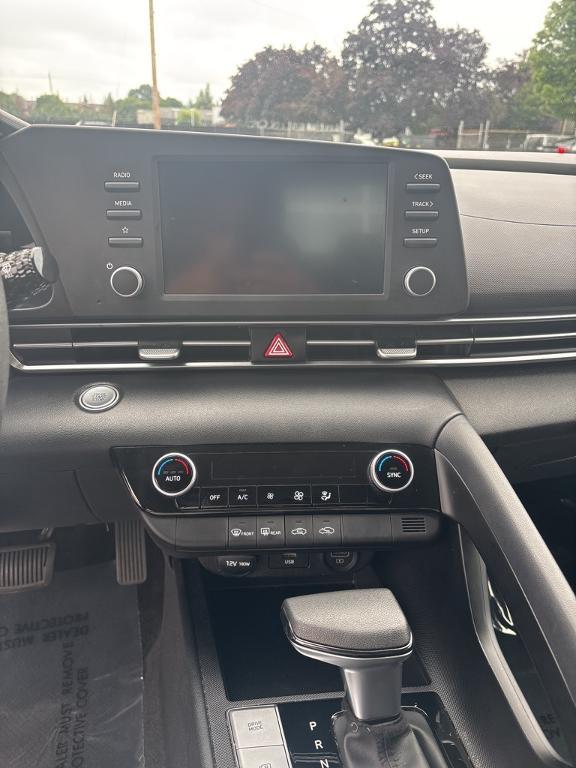 used 2022 Hyundai Elantra car, priced at $19,998