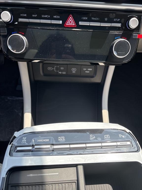 new 2025 Hyundai TUCSON Hybrid car, priced at $42,090