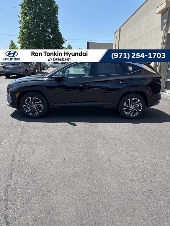 new 2025 Hyundai TUCSON Hybrid car, priced at $42,090