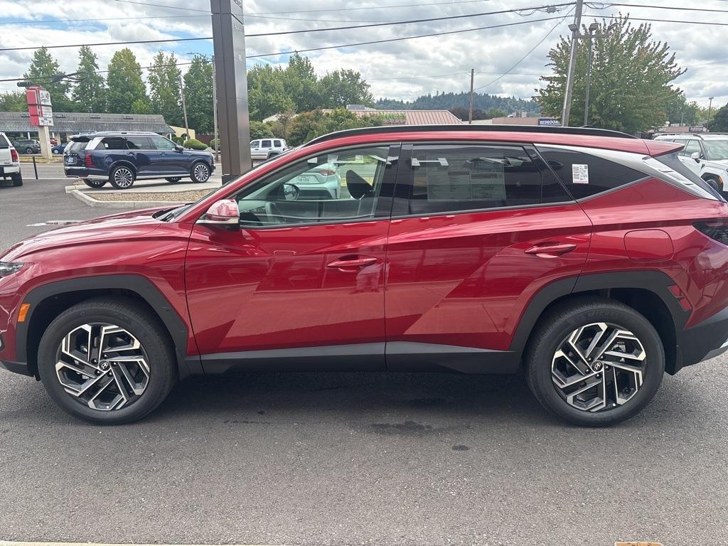 new 2025 Hyundai TUCSON Hybrid car, priced at $42,675