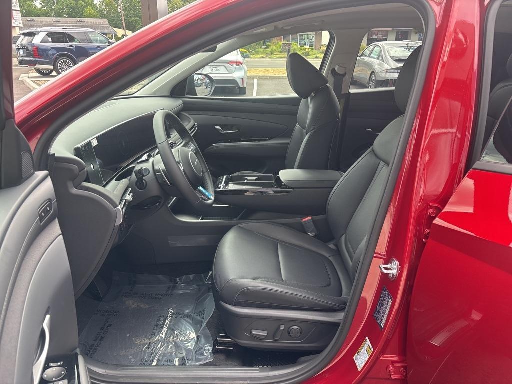 new 2025 Hyundai TUCSON Hybrid car, priced at $42,675