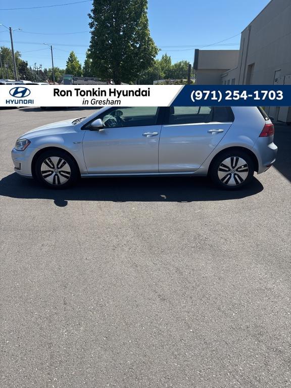 used 2016 Volkswagen e-Golf car, priced at $14,948