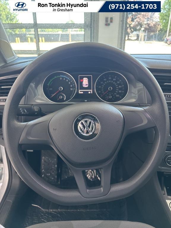used 2016 Volkswagen e-Golf car, priced at $14,948