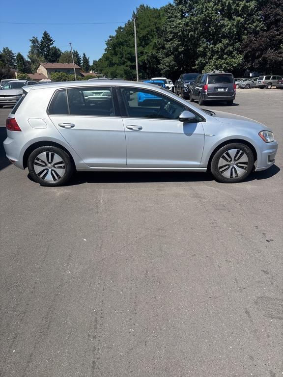 used 2016 Volkswagen e-Golf car, priced at $14,948
