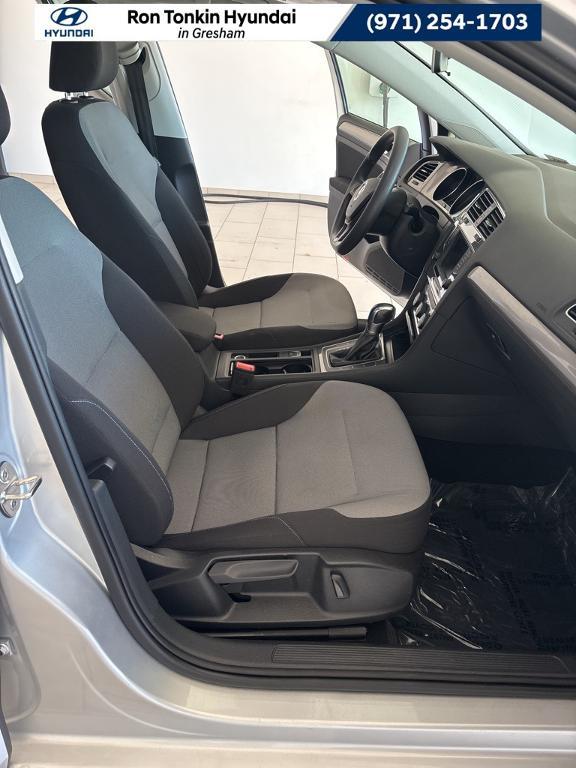 used 2016 Volkswagen e-Golf car, priced at $14,948