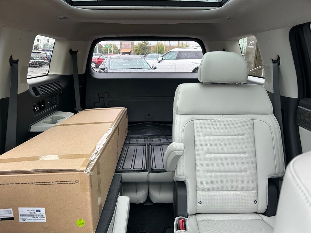 new 2026 Hyundai SANTA FE HEV car, priced at $52,670
