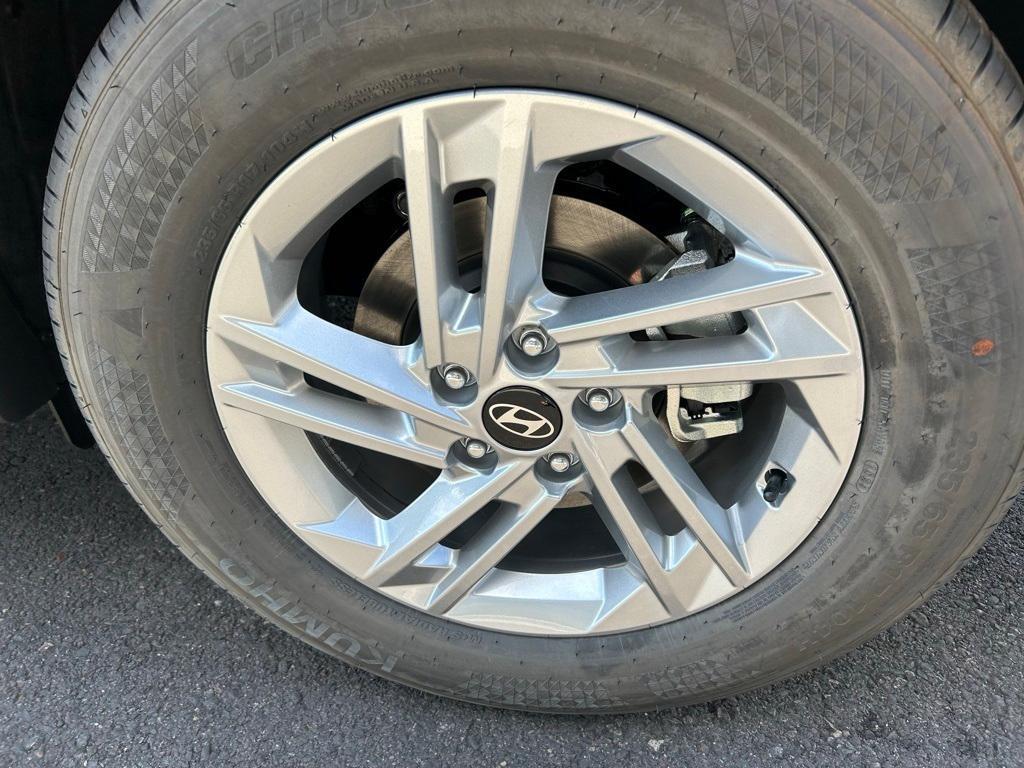 new 2025 Hyundai Tucson car, priced at $30,605