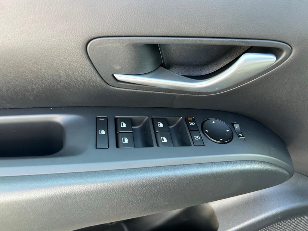 new 2025 Hyundai Tucson car, priced at $30,605