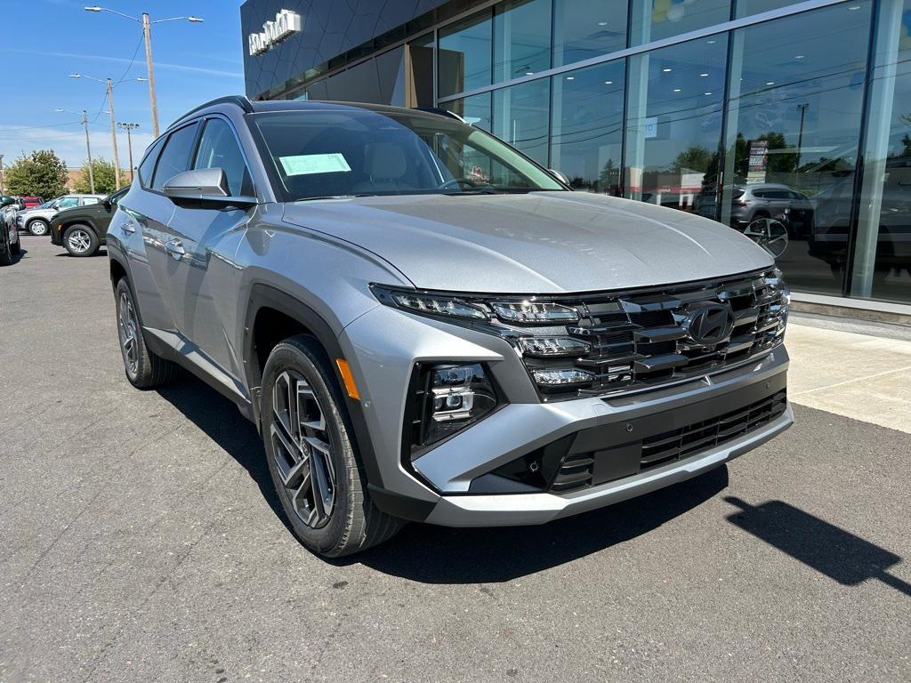 new 2025 Hyundai TUCSON Hybrid car, priced at $42,300