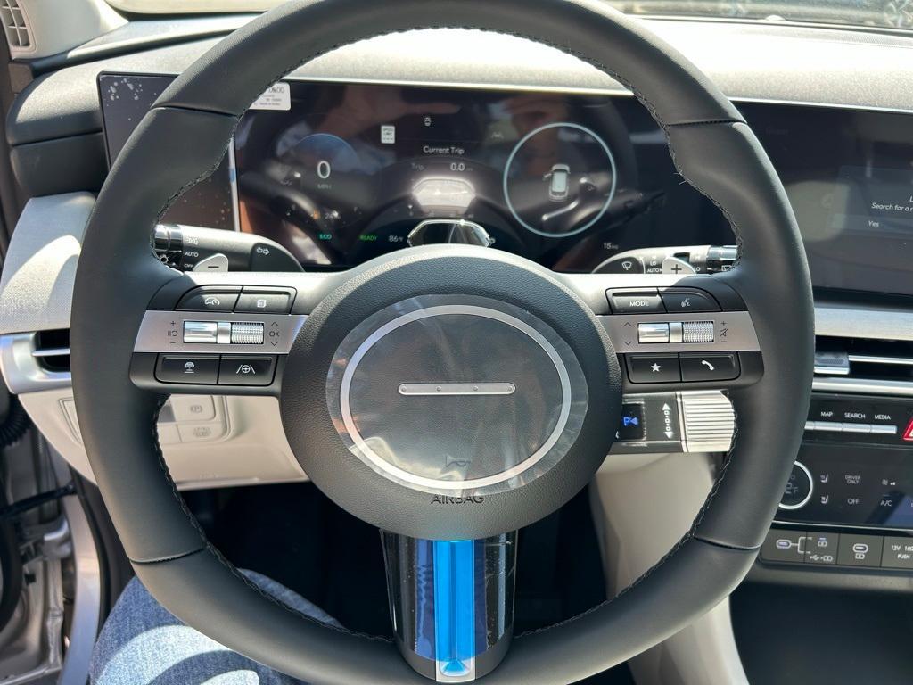 new 2025 Hyundai TUCSON Hybrid car, priced at $42,300