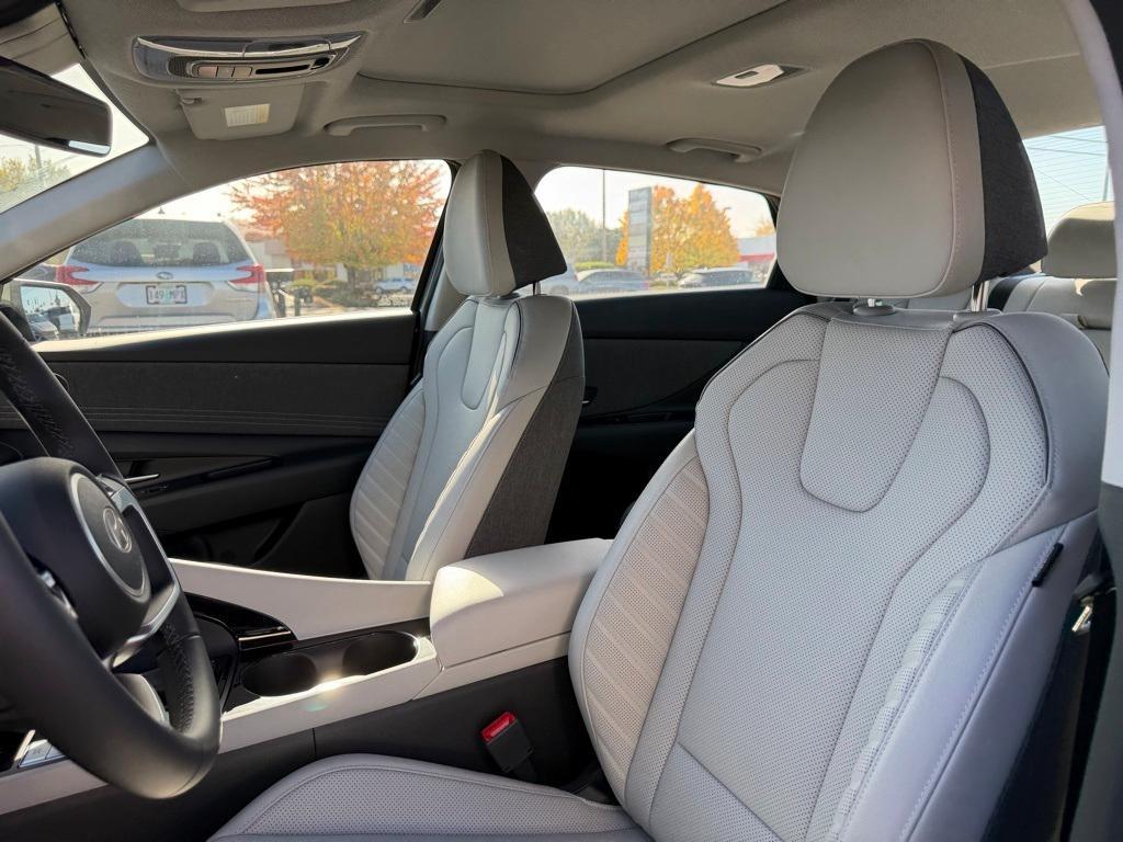 new 2025 Hyundai ELANTRA HEV car, priced at $29,755