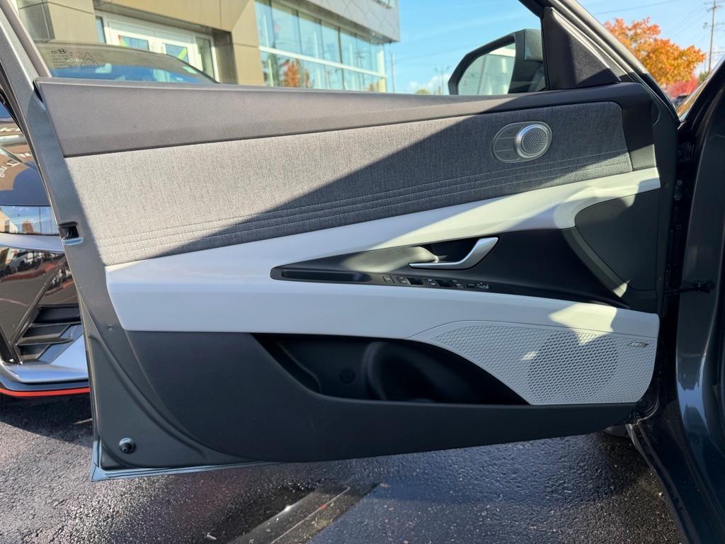 new 2025 Hyundai ELANTRA HEV car, priced at $29,755
