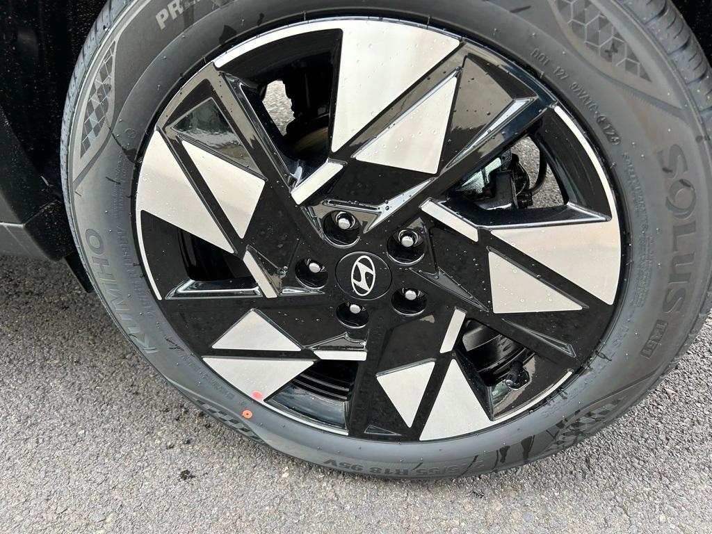 new 2025 Hyundai Kona car, priced at $28,015