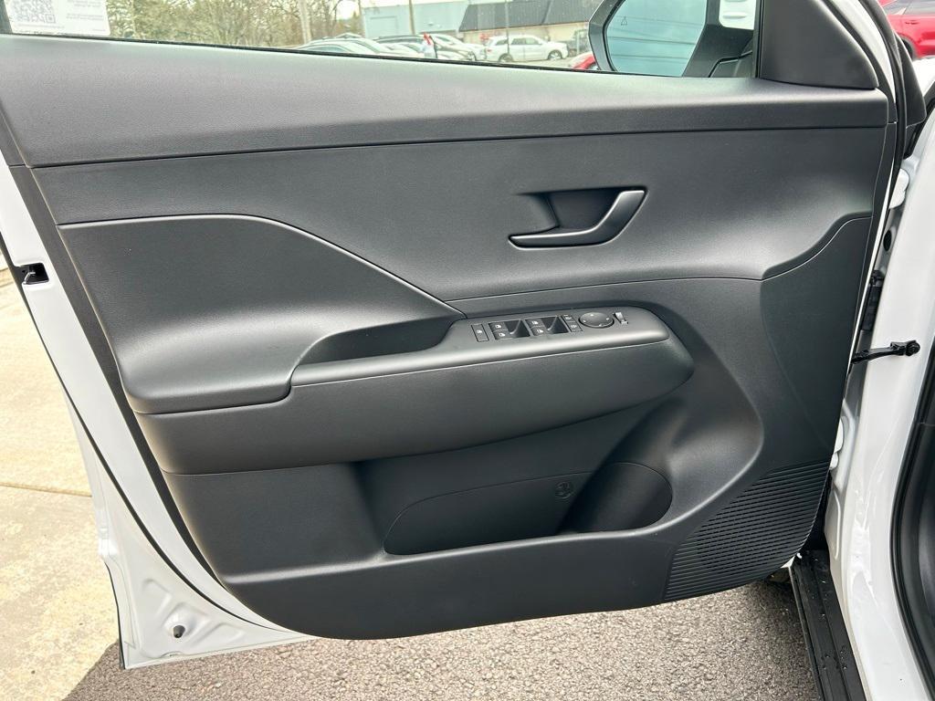 new 2025 Hyundai Kona car, priced at $28,015