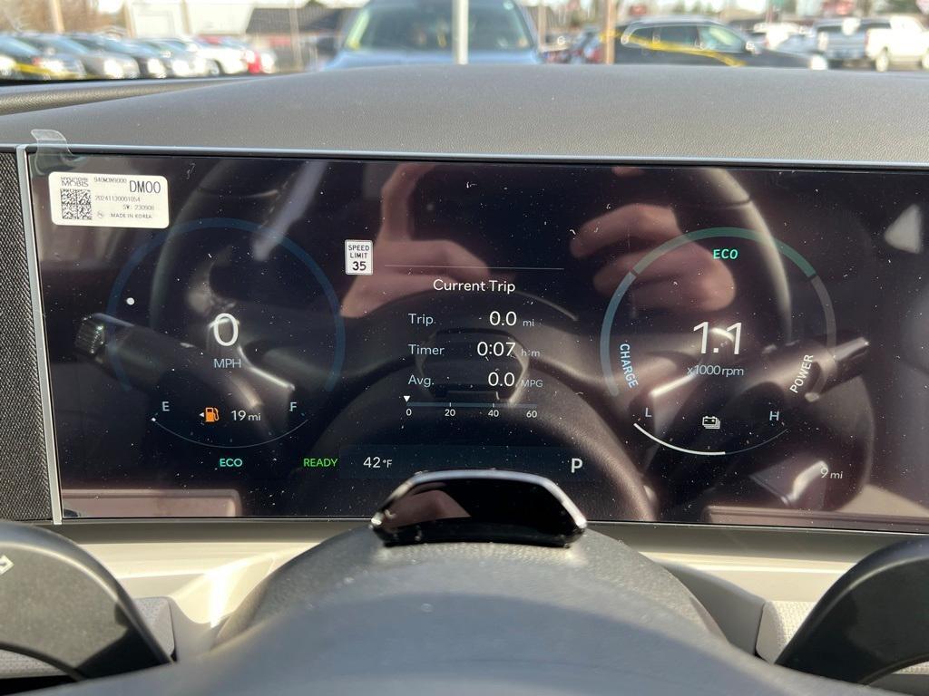 new 2025 Hyundai TUCSON Hybrid car, priced at $36,499