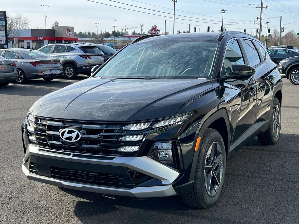 new 2025 Hyundai TUCSON Hybrid car, priced at $36,499