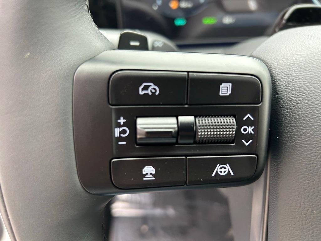 new 2025 Hyundai SANTA FE HEV car, priced at $50,270