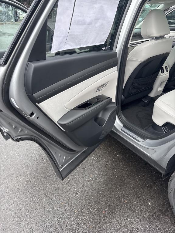 new 2025 Hyundai TUCSON Hybrid car, priced at $40,790