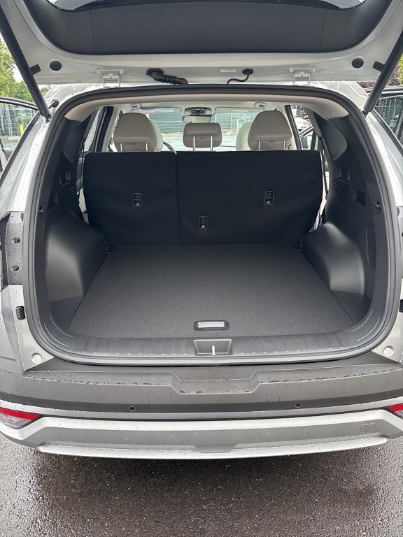 new 2025 Hyundai TUCSON Hybrid car, priced at $40,790