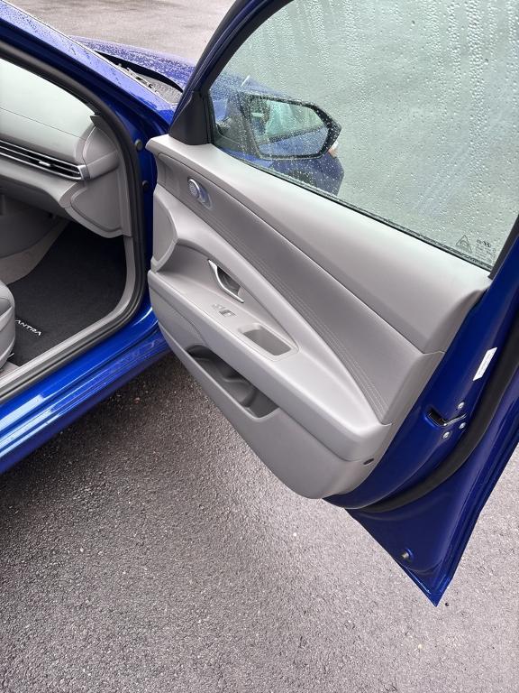 new 2025 Hyundai Elantra car, priced at $22,347