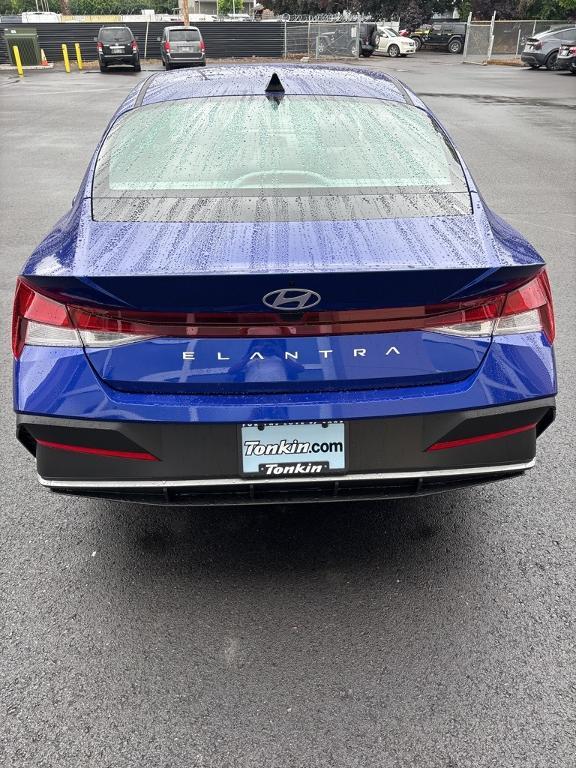 new 2025 Hyundai Elantra car, priced at $22,347