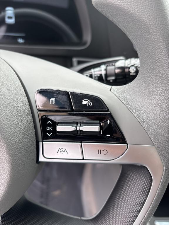 new 2025 Hyundai Elantra car, priced at $22,347