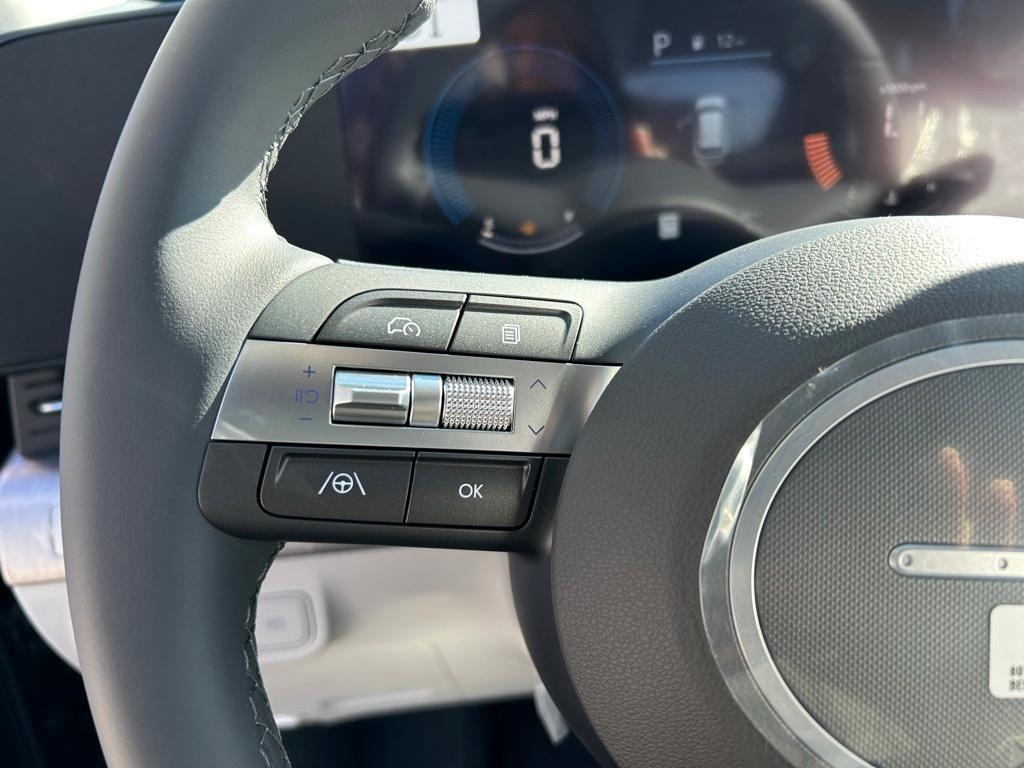 new 2025 Hyundai Kona car, priced at $28,084