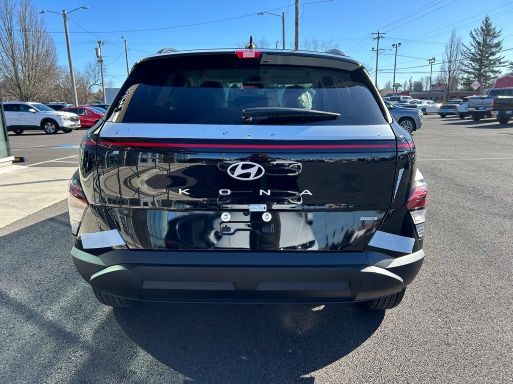 new 2025 Hyundai Kona car, priced at $28,084