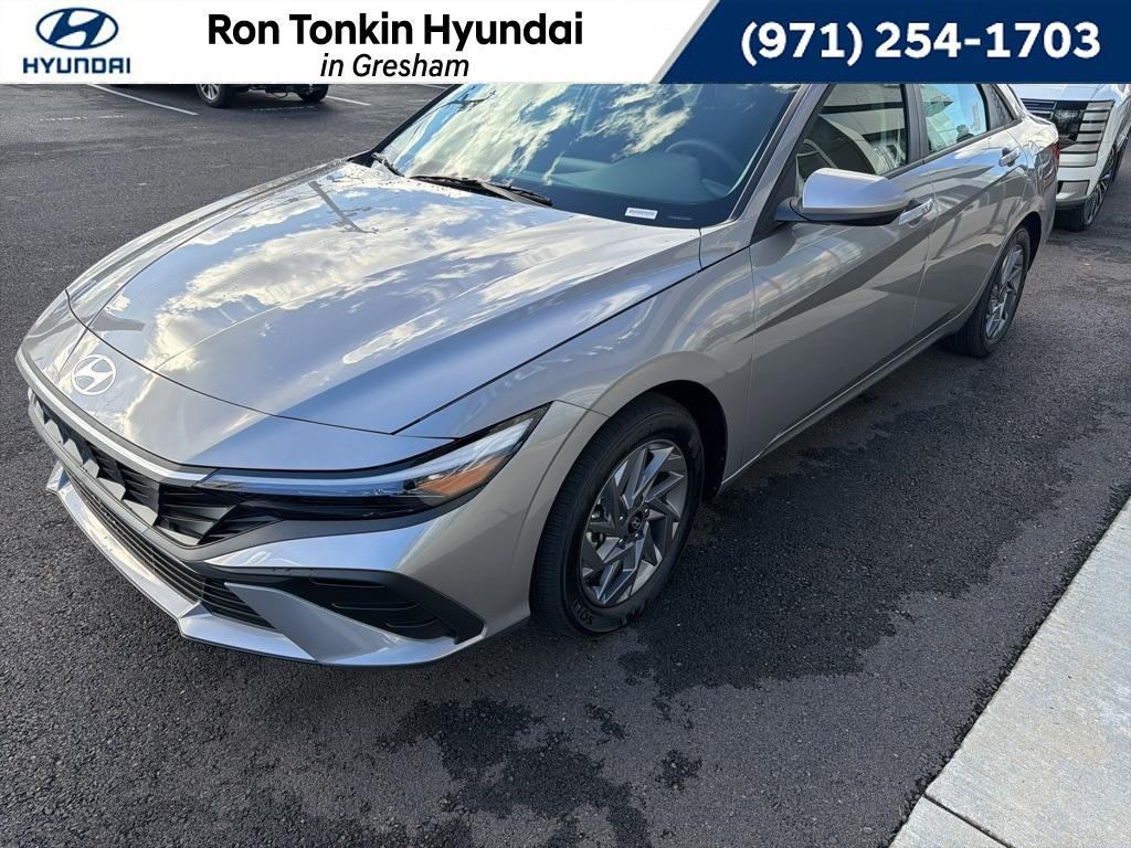 new 2026 Hyundai ELANTRA HEV car, priced at $27,607