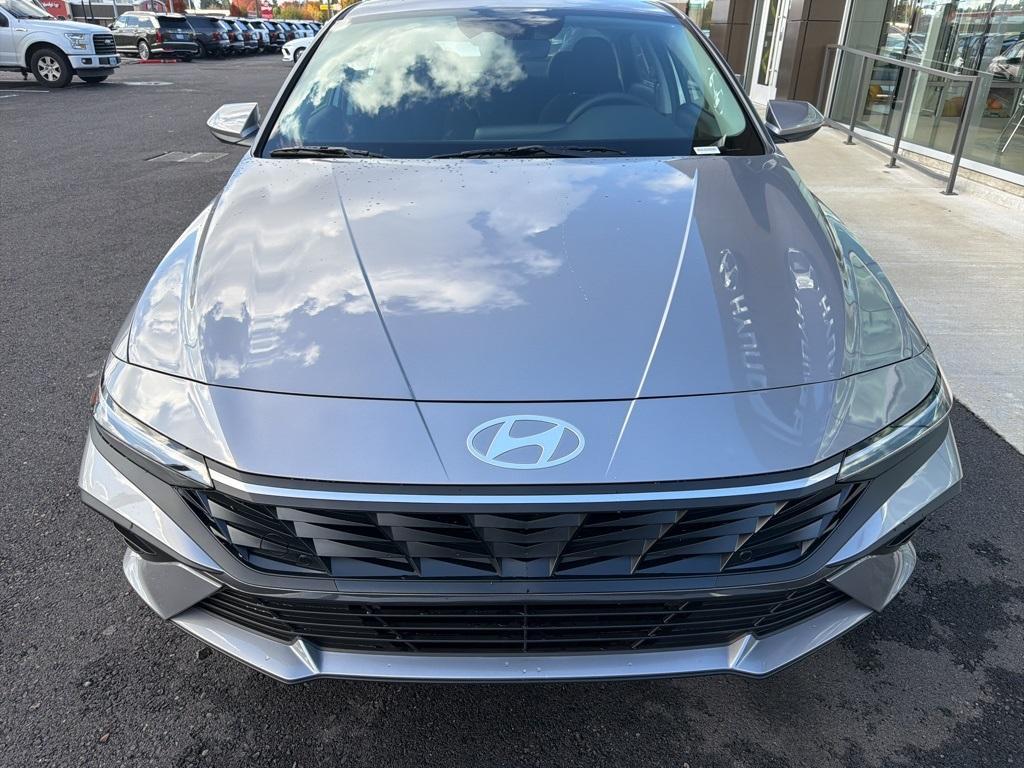 new 2026 Hyundai ELANTRA HEV car, priced at $27,607