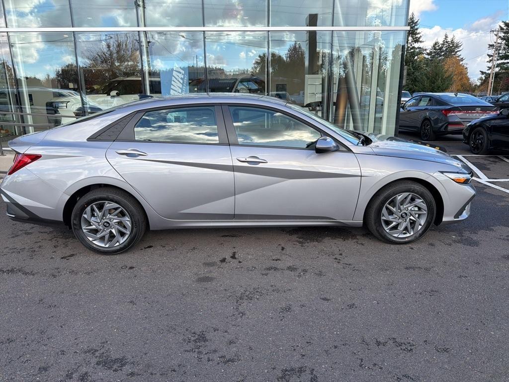 new 2026 Hyundai ELANTRA HEV car, priced at $27,607