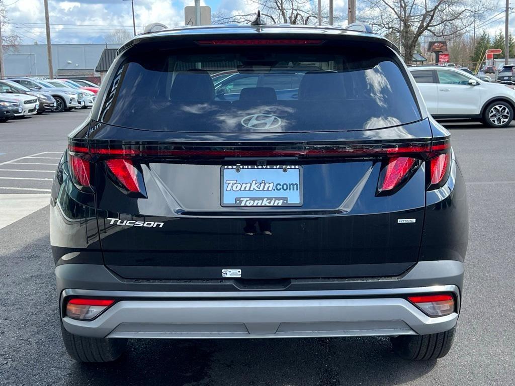 new 2025 Hyundai Tucson car, priced at $31,647