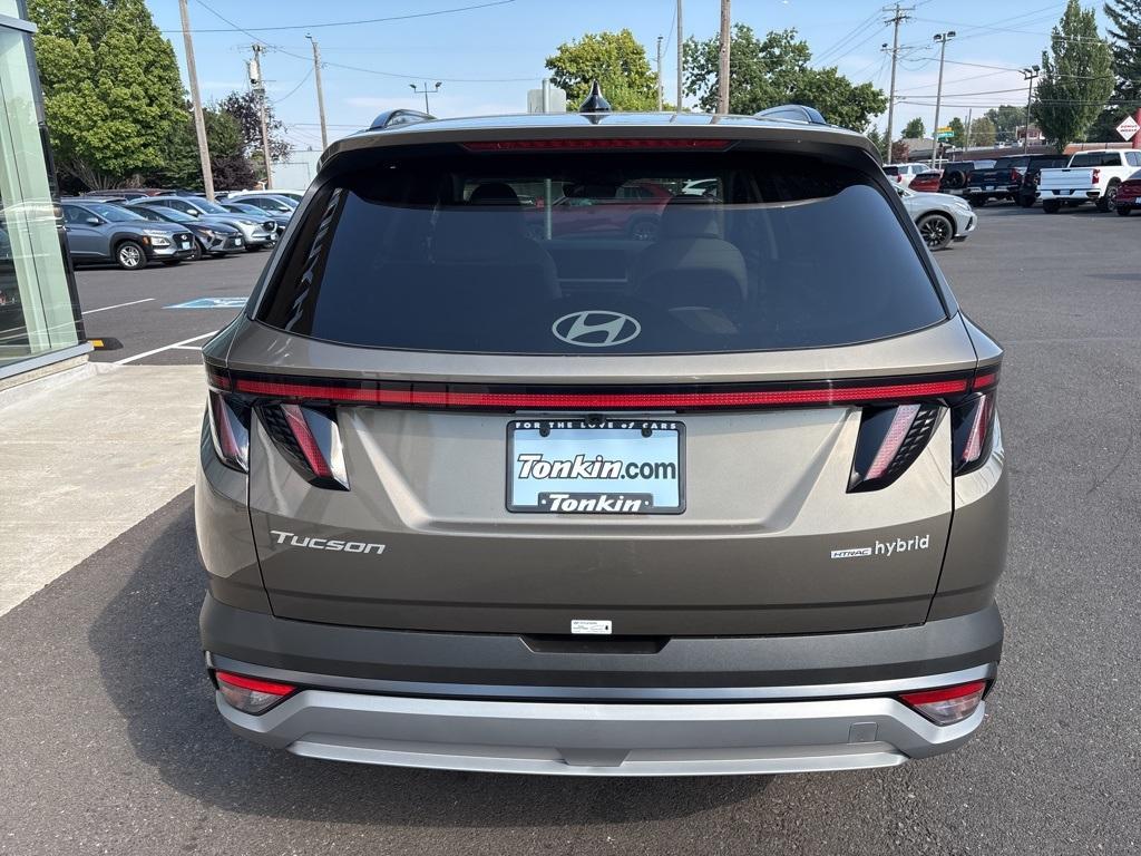 new 2025 Hyundai TUCSON Hybrid car, priced at $39,090