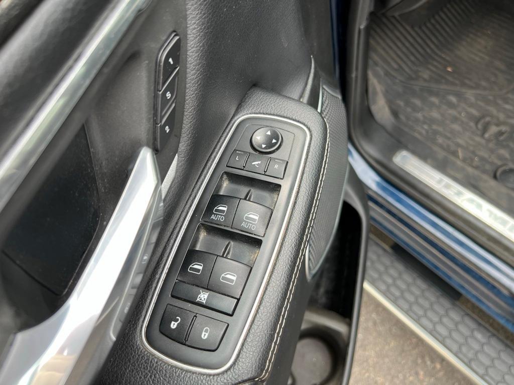 used 2021 Ram 1500 car, priced at $38,450