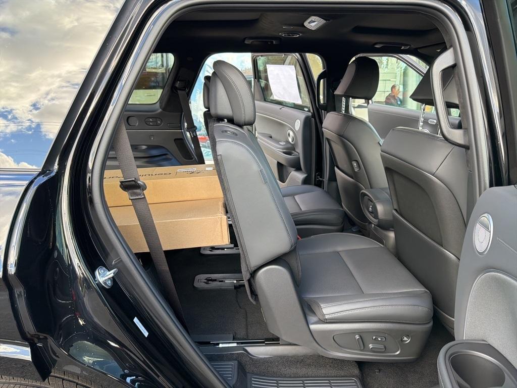 new 2026 Hyundai Palisade Hybrid car, priced at $60,335