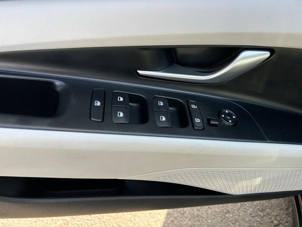 used 2022 Hyundai ELANTRA HEV car, priced at $21,477